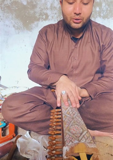 Discover Moeen Shah's Rabab Maker Shop in Peshawar