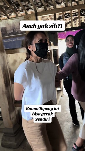 Eksplorasi Topeng Wagiman yang Bisa Gerak Sendiri di Merapi