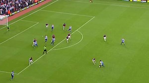 TOP 10 TUESDAY Reading Football Club have scored 136 Barclays Premier League goals, and here we bring you some crackers... | Premier League