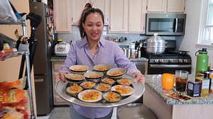 1.2M views · 10K reactions | NGỌC TRỔ TÀI LÀM BÁNH BÈO CHO CẢ NHÀ ĂN | Hoyer Family | Facebook