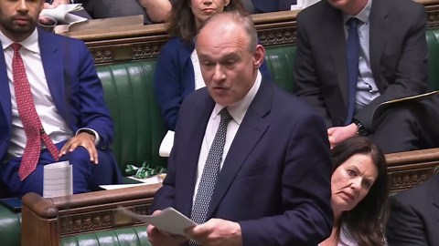 Starmer defends King's US visit as Davey calls Trump a 'dangerous and corrupt gangster'