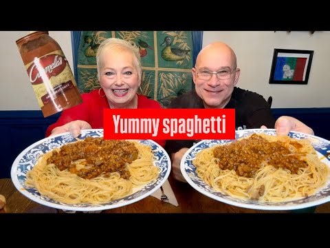 Delicious Spaghetti & Meat Sauce on a Budget