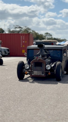 🏁Today SATURDAY is the FLORIDA DRAG STRIP RIOT 8 at Orlando Speed World Dragway🏁 This PRE 1979 Nostalgia Drag Race continues to get better and better. You don’t want to miss all these cool, clean, amazing cars drag race and car show. “Celebrating the glory years of American 🇺🇸 Drag Racing” DRAG RACING | CAR SHOW | FOOD | BEVERAGES & LOTS OF FUN 🤩 💰ALL TICKETS AVAILABLE AT THE GATE, AND REMEMBER IS CASH ONLY💰 LET’S DRAG RACE🏁 #dragstripriot #orlandospeedworld #dragracing #nostalgia #orlan
