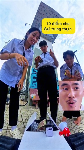 Khôi lớp 8 đâu vào live nè