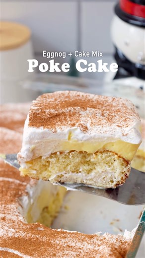 Eggnog Poke Cake with Cake Mix #holidaybaking #easyrecipe