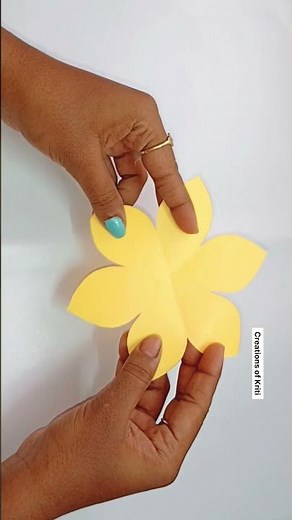 Yellow colour paper flower | yellow colour craft | yellow day craft | how to make a paper flower