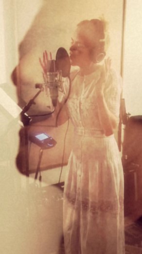 Say Something, the newest duet from my album and features the phenomenal Nicole Kidman, is out now! The song is so moving and beautiful to sing and it was an absolute joy to finally listen to Nicole and my voice together on this incredibly emotive track. Thank you again, Nicole, for saying yes to recording with me! #lukeevans #nicolekidman #lukeevansnicolekidman #saysomething #asongforyou