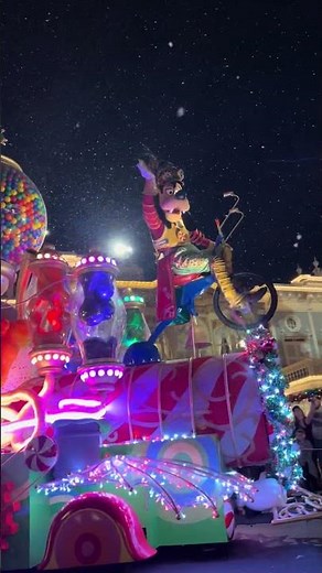 ONCE UPON A CHRISTMASTIME PARADE | Mickey’s Very Merry Christmas Party | Walt Disney World
