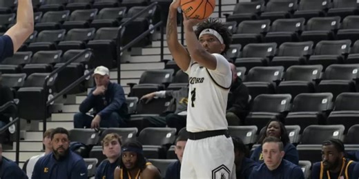 Wofford Men’s Basketball Falls in Battle For First Place