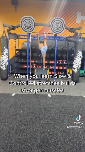 41K views · 382 reactions | Exercising isn’t the ONLY way to grow strong muscles. If you do Slow & Controlled stretches it’ll help build your muscles as well 懶. - It’s like calisthenics, EXCEPT you’re using your body weight to stretch instead. | Eunique Jackson | Facebook