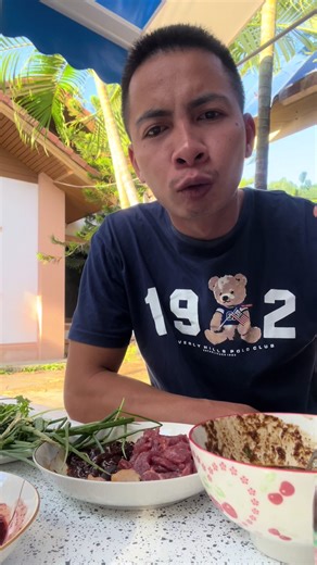 วิดีโอของ หมู่ปัง (@pung_6804) พร้อมเพลง เสียงต้นฉบับ - หมู่ปัง