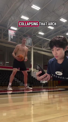 Why Cross Steps Are Better in Triple Threat Basketball