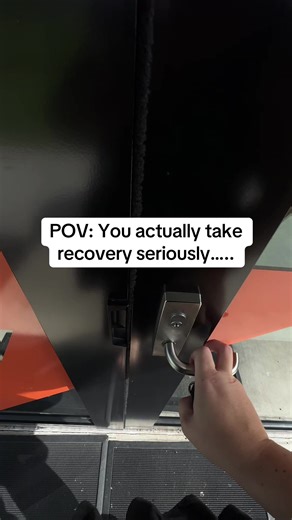 Today’s recovery session consisted of zero gravity Shiatstu & RED light therapy, 45 min of conditioning after a week of training & my workload finished by a sauna session.