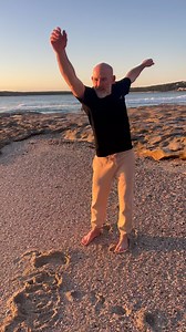 🌟 After 30 years studying movement and wellbeing, here’s why I’m absolutely passionate about the Body Magic Method: • Train anywhere, anytime — no gym, no equipment, just you and your body’s natural intelligence • Works WITH your nervous system — not against it, creating lasting change through gentle effectiveness • Your body actually craves it — these aren’t exercises you dread, they’re practices you look forward to • Builds strength that ages gracefully — movements we can powerfully practice 