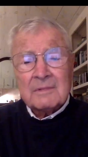 Don Hastings shares a funny story from the first day he met Eileen Fulton — beautiful, funny, and a hoot! Click link in bio to watch the full tribute to Eileen Fulton. . . . . #astheworldturns #eileenfulton #donhastings #thelocherroom #alanlocher #soaps #soapopera #bobhughes #lisamiller #lisagrimaldi #reels | The Locher Room