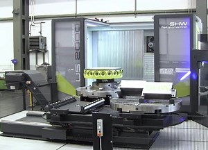 Dynamic turning, amazing👍👍 https://www.silvercnc.com/product/4-axis-rotary-table/ | Silver CNC Machinist