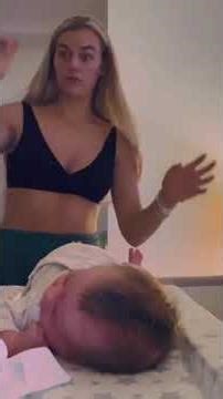 EXPLOSIVE POO DURING DIAPER CHANGE