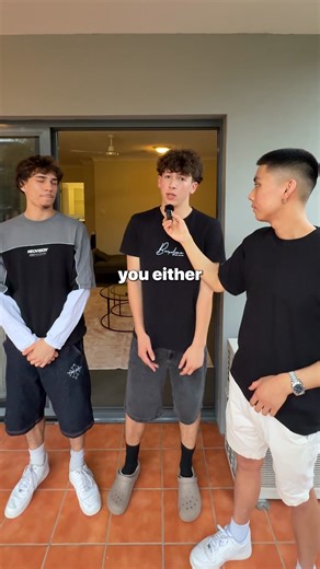 Two years ago, I had no real estate license. I didn’t own a single property. I’d never run a business in my life. Today, my friends and I run a 7-figure Airbnb company doing over $200,000/month — without owning a single home. We use a simple model called Airbnb arbitrage: 1. Rent properties from landlords 2. Furnish and list them on Airbnb (100% legal with permission) 3. Automate 90% of the operations 4. Collect thousands in net monthly profit — after paying rent, utilities, and cleaning fees On