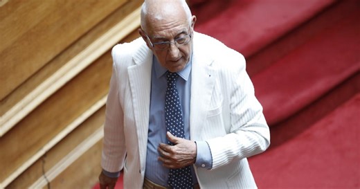 Κακλαμάνης: «Θα εισηγηθώ την κατάργηση της ζωντανής σύνδεσης των Εξεταστικών Επιτροπών» (Video)