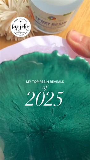 Joanne Kophs on Instagram: "2025 was a year of growth, curiosity, and taking my resin blooms to the next level 🌸 From pansies and daffodils 🌼 to holiday poinsettias and seasonal creations ❄️, this year was all about experimenting, learning, and letting ideas bloom!! ❤️❤️It was also a year of meaningful connections — followers who became friends, discovering talented new mold makers, and collaborating with incredible creatives in this community!✨ 💫This was my first full year offering Instagram