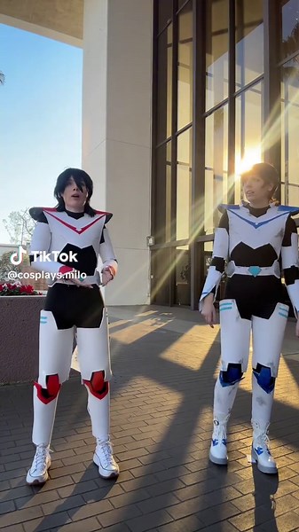 Voltron Cosplay Adventure: Running in Armor Core