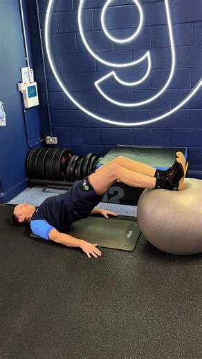 Ball Hamstring Curl