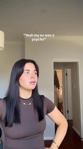 Ruby Grace on Instagram: "if they even begin with this, please run 🚩 Why? If longer into the connection or relationship someone opens up about their past partner, it’s okay if maybe everything they say isn’t positive. People experience crappy people, as long as they still are respectful. However someone you’ve just met already dropping their ex was a “psycho” in my books just admitted to being the problem!! Someone who shames, degrades or insults their past partners or talks about them with no