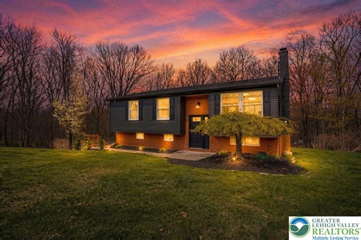 60 Woodside Dr, Butler Twp, PA 18224 - MLS 774194 - Coldwell Banker