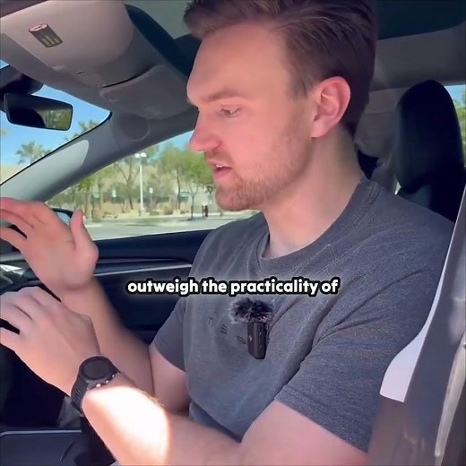 The Tesla Yoke is Actually Practical (If you want an F1 car feel)