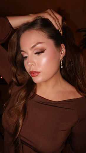 GuroBelly Guro Elde Paulsen 🍭 on Instagram: "The Results🤭🤎✨ Products used: @hauslabs Skin Tech Foundation «110» @makeupbymario «The Original» Eyeshadow Palette @byterryofficial Concealer «4 Rosy Nude» @maybelline Mascara Lash lift @benefitnordics Cookie highlighter @charlottetilbury Flawless Filter «2 Fair», Blush «Glowgasm» @flowerknows_global Blush Shell’s Jewels «05» @erborian CC red Corrector @dependcosmeticno Eye lash curler @anastasiabeverlyhills Brow Wiz «Medium Brown», Blur Bronzer «G