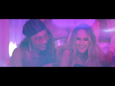 Ariana Grande - 7 rings (2019 / OFFICIAL VIDEO / 4K REMASTERED)