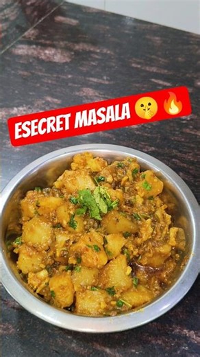 Itni Tasty Aloo Gobi 😍🔥 | Simple & Quick Sabzi Recipe #shorts