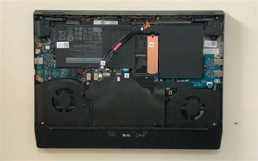 alienware m17 r2安装固态硬盘