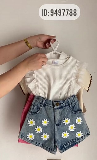 Girls outfits unboxing show on 🌸 @aimenmeta1 Girl cloting Available on #lightinthebox Products id: 9583996 9539062 9497788 #lightintheboxhaul Shop on #biolink #fashion #ootd #unboxing #kidsoutfits #2piecesoutfit #fashionToddler #cute #lovely #Sleeveles #printedoutfits #kidsootd