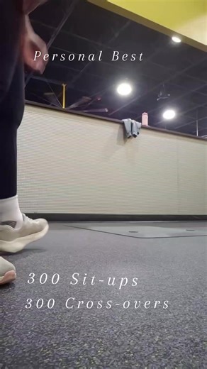 Celebrating this one! 🥳 Even hit 60 Squats & 45 minutes on the Stairmaster after this Core crush workout. 💪 🔥 300 sit-ups • 300 Cross-overs Sets of 25 sit-ups with a 20 second rest before another 25, then right into planks with 50 Cross-overs. Rest for 1 minute. On Repeat! 👇👇 #gymmotivation #GoalSetterMindset #fitnessjourney #coreworkout #core #personalbest #CelebrateYourWins | Kelly Langhans