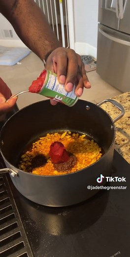 Making Groundnut Stew: A Ghanian Dish Tutorial