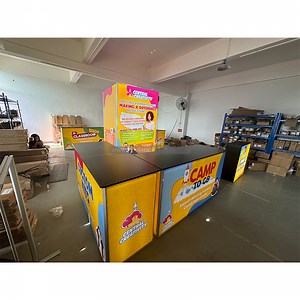 [Hot Item] Customizable 10X10 Trade Show Display with Illuminated LED Features