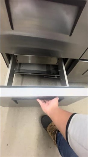 Restaurant Used 48″ Wide True undercounter cooler with 4 Drawers TWT 48D