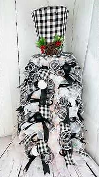 Snowman Tomato Cage Tree