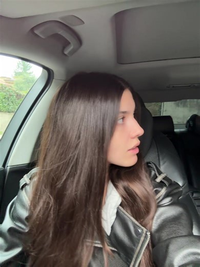 Video di Eva Isabella (@eva.issabella) con sunet original - 👧🏼