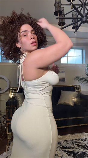 Rubie Red 🐉🏮 on Instagram: "Don’t be mad tho 😩🤣 @rubieredbu #fyppp #explorepage✨ #explorer"