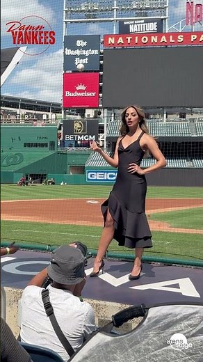 Behind the Scenes of DAMN YANKEES Promo Shoot