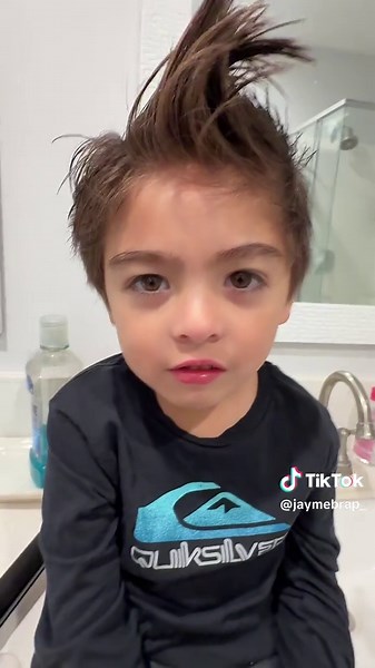 jaymebrapツ (@jaymebrap_)’s video of How To Start A Dirt Bike