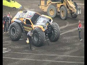 MAXIMUM DESTRUCTION TOM MEENTS FREESTYLE CRASH CARDIFF 2009