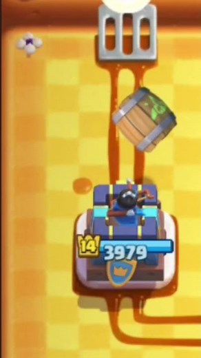 Mega Knight❎ Mega Fart✅ #clashroyale #gaming #memes