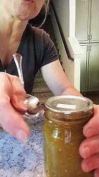 How To Open A Sealed Mason Jar Without Damaging The Lid