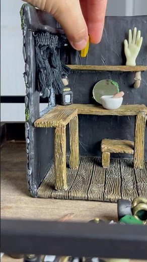 Turning a Recycled Shoebox Into a Miniature Diorama #polymerclay #upcycling