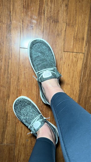 The Hey Dude Wendy metallic shoes are perfect for any occasion they just adds a little bit of pizzazz. #HeyDude #Metallic #SparklyShoes #heydudewendy #womensheydudes