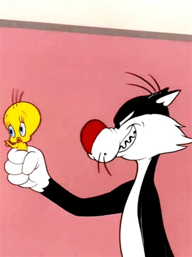 Tweety vs Sylvester: A Classic Looney Tunes Showdown