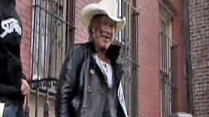 Mickey Grieves Dead Dogs, Tans His Hide